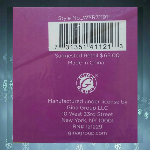 NWT Hat and Scarf Winter Gift Set W/Bonus Tote - Picture 3 of 8